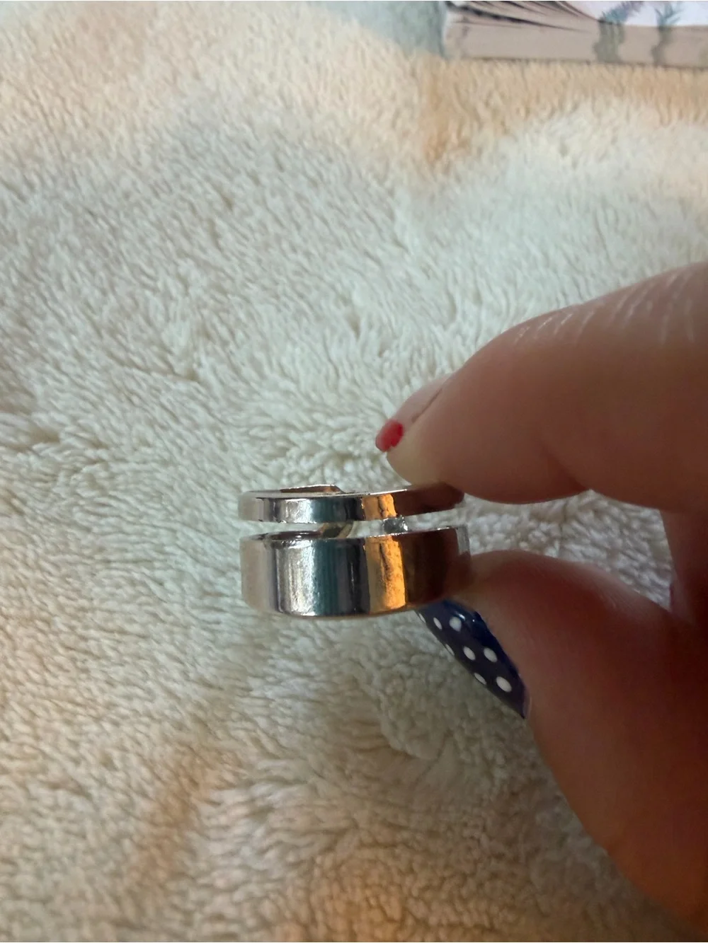 SHEIN Silver Tone Minimalist Ring Set